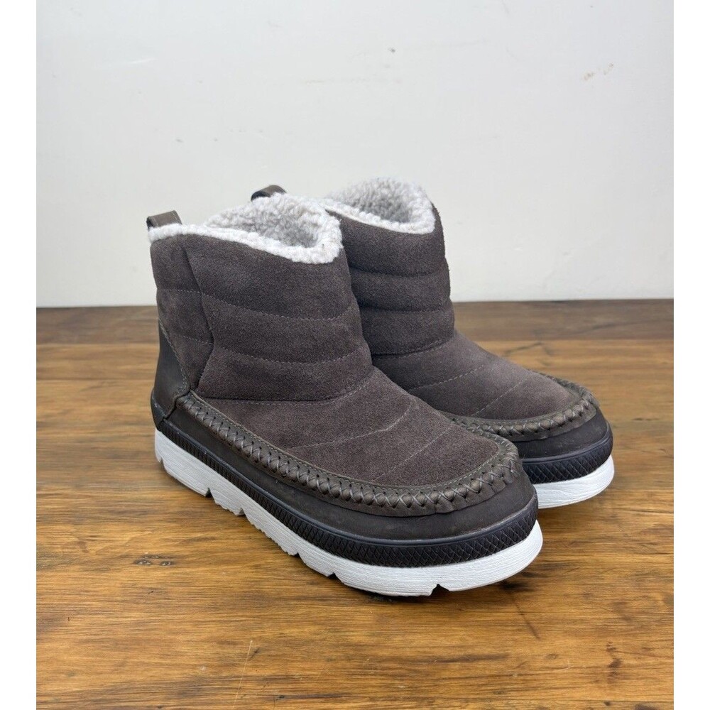 Manitobah Mukluks Pacific Waterproof Puffer Boot Winter Suede Shearling Brown W8